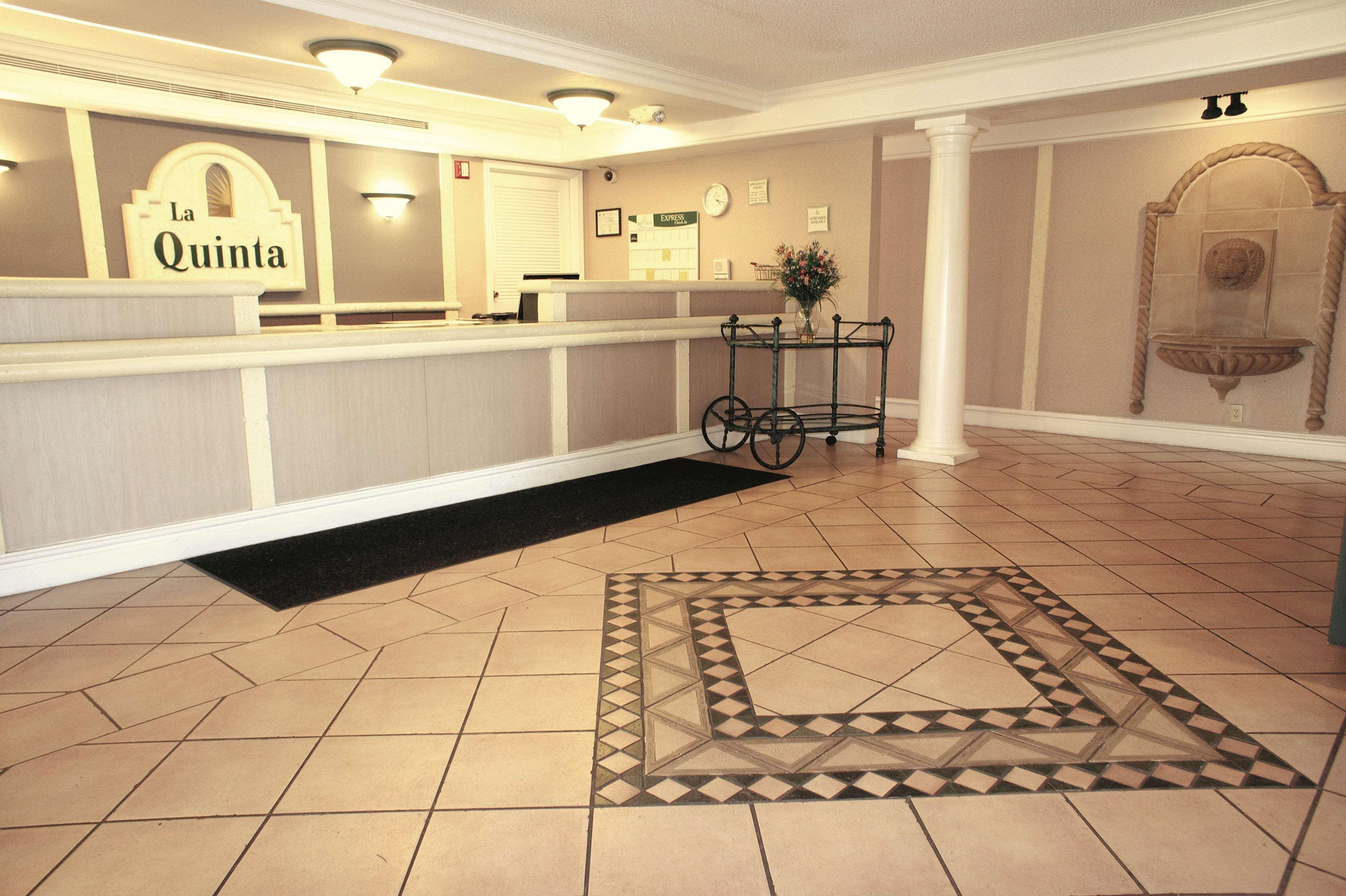 La Quinta Inn By Wyndham Columbus Airport Area Luaran gambar