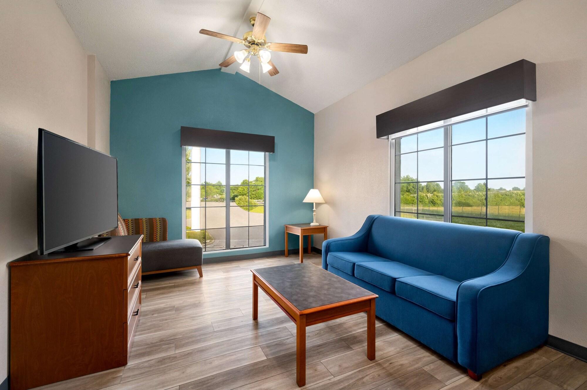 La Quinta Inn By Wyndham Columbus Airport Area Luaran gambar
