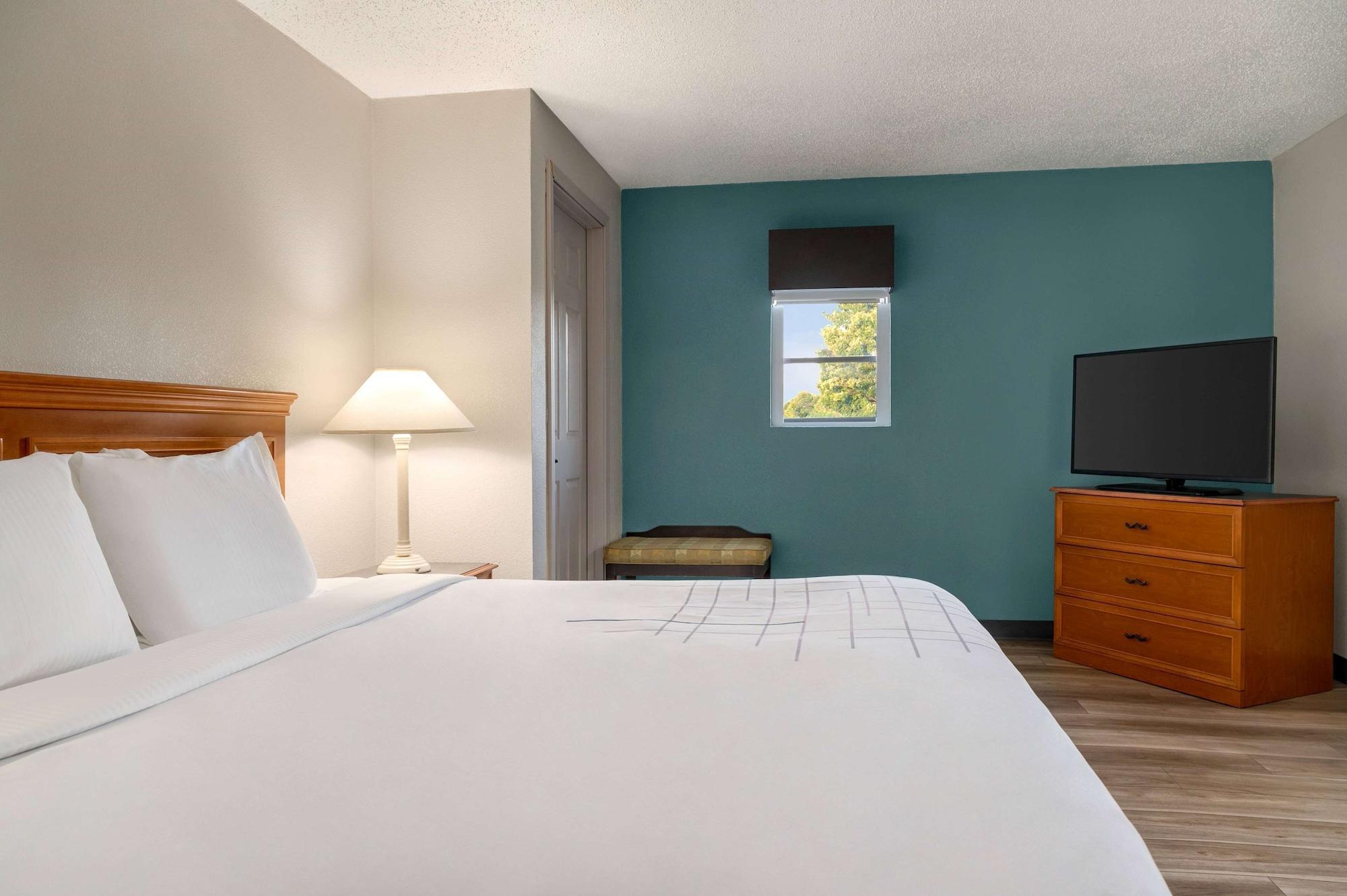 La Quinta Inn By Wyndham Columbus Airport Area Luaran gambar